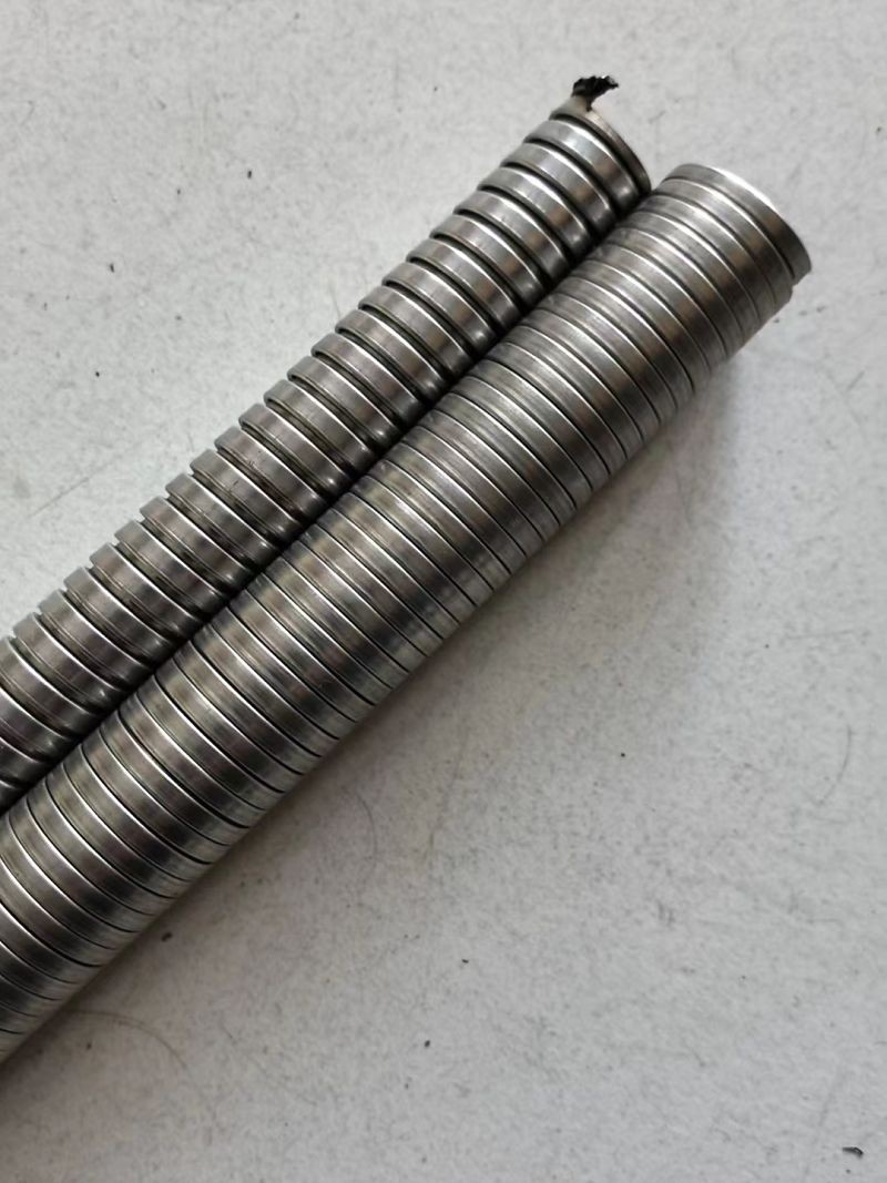 Square Lock Flexible Hose Machine